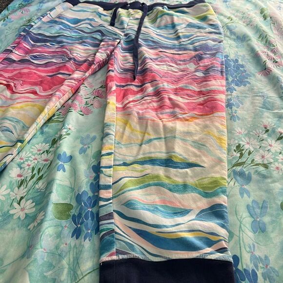 Erin Condren Lounge Pants Layered Colors - XL - Picture 4 of 9